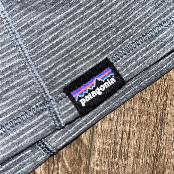 PATAGONIA CAPILENE COOL LIGHTWEIGHT LONG SLEEVE TOP SIZE MEDIUM GRAY - Picture 3 of 3